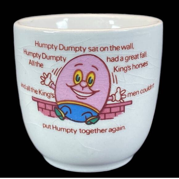 Unbranded Other - Vintage Humpty Dumpty Nursery Rhyme Small 2" Child's Egg Cup England